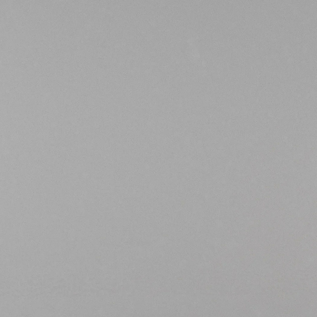 Quartz color sample of Meridian Grey